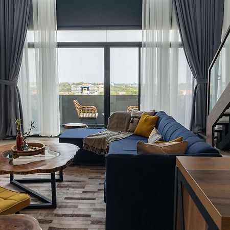 The Avery Loft At Embassy Gardens, Cantonments アクラ エクステリア 写真